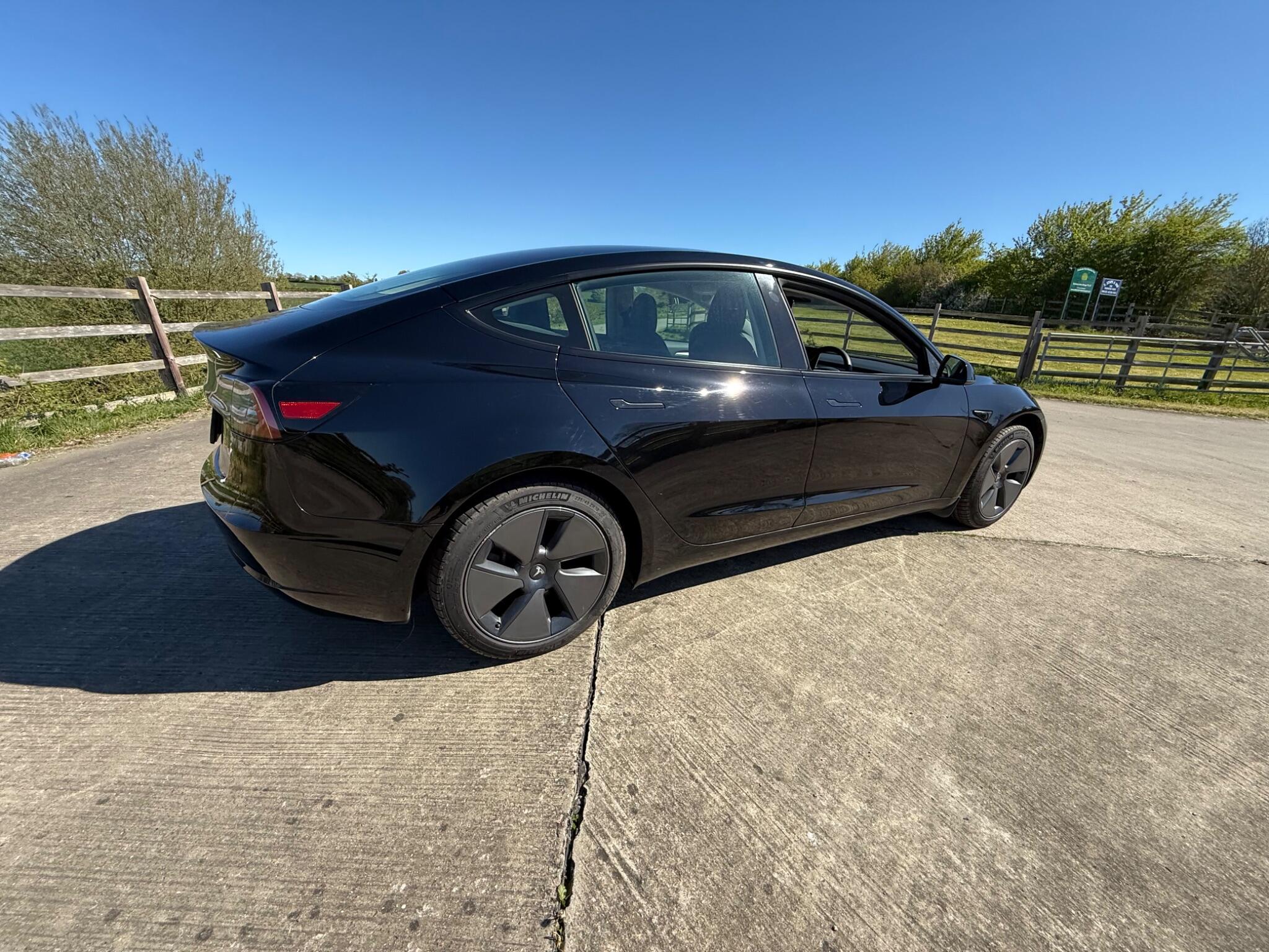 Tesla Model 3 Saloon 4dr Electric Auto RWD (241 bhp) — photo 87 of 114